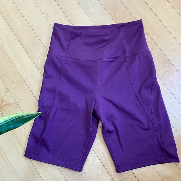 Girlfriend Collective High Rise Bike Short - Picture 3 of 4